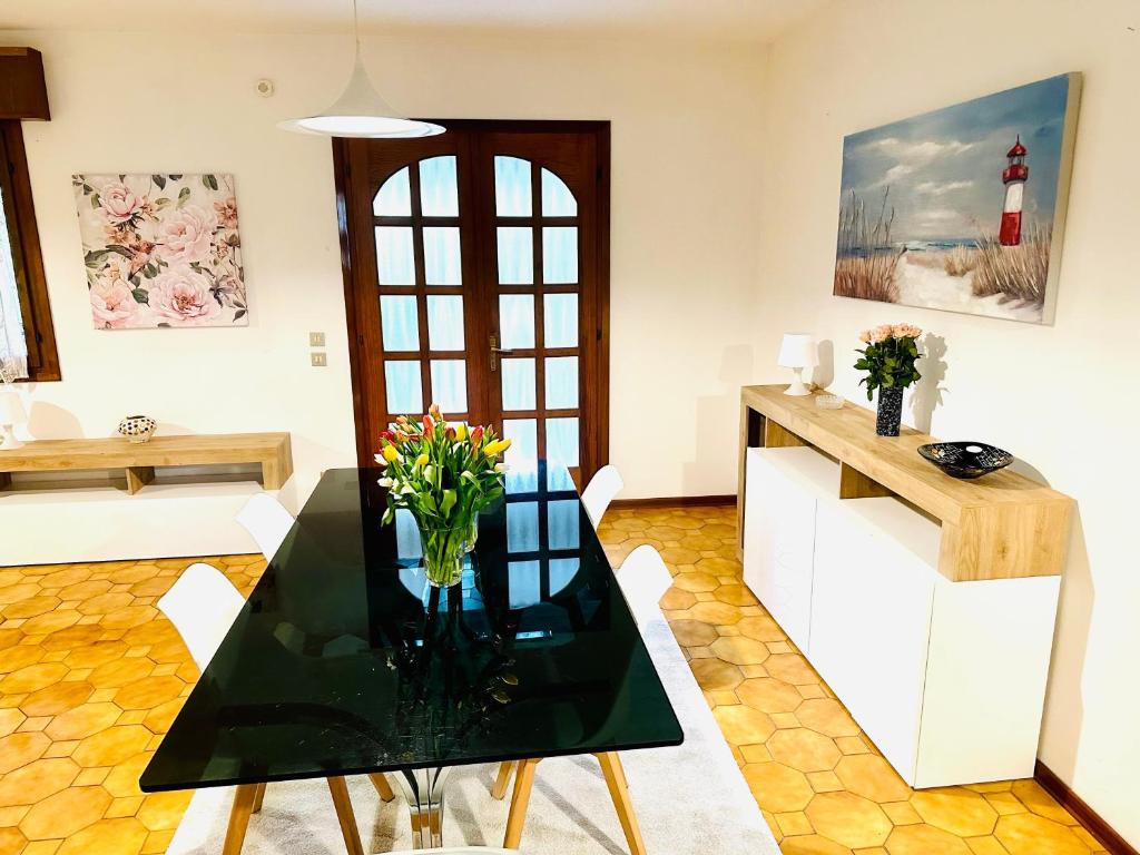 Villa Riviera by the Sea - 5