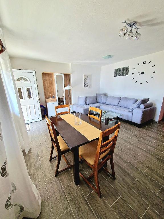 Apartment MMP, Kotor