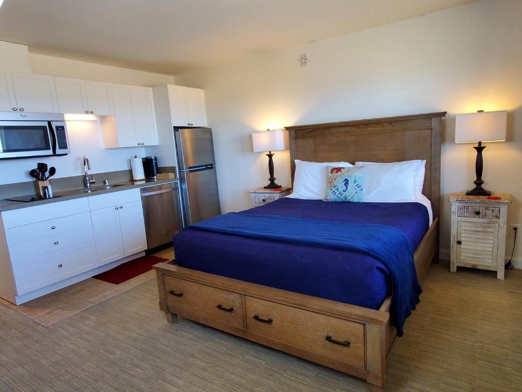 Moonstone Beach Motel photo