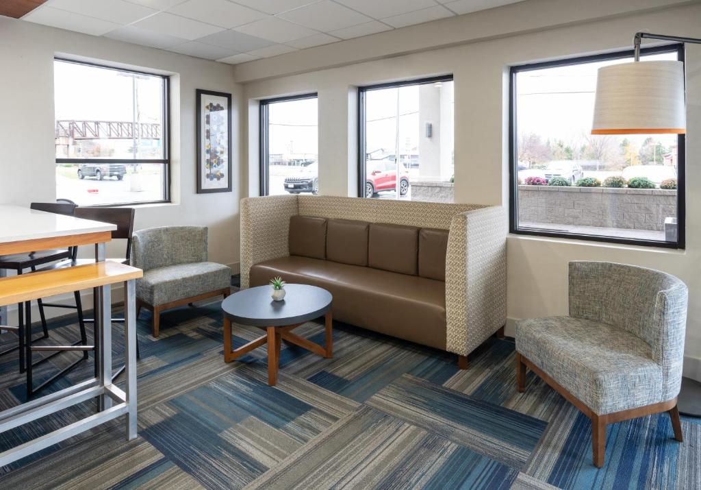 Holiday Inn Express Rochester - Greece By IHG 호텔 이미지 2