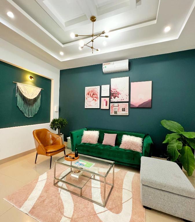 Modern Greenhouse Garden View Villa in Vung Tau photo