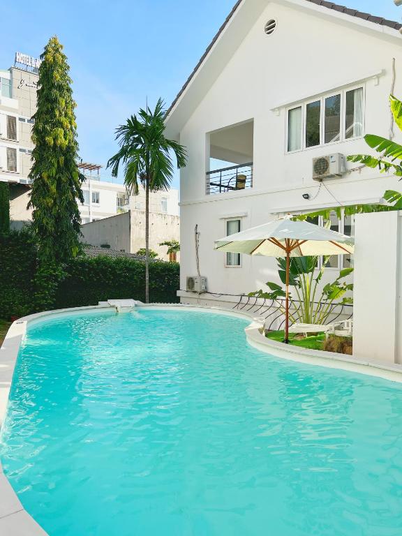 Modern Greenhouse Garden View Villa in Vung Tau photo