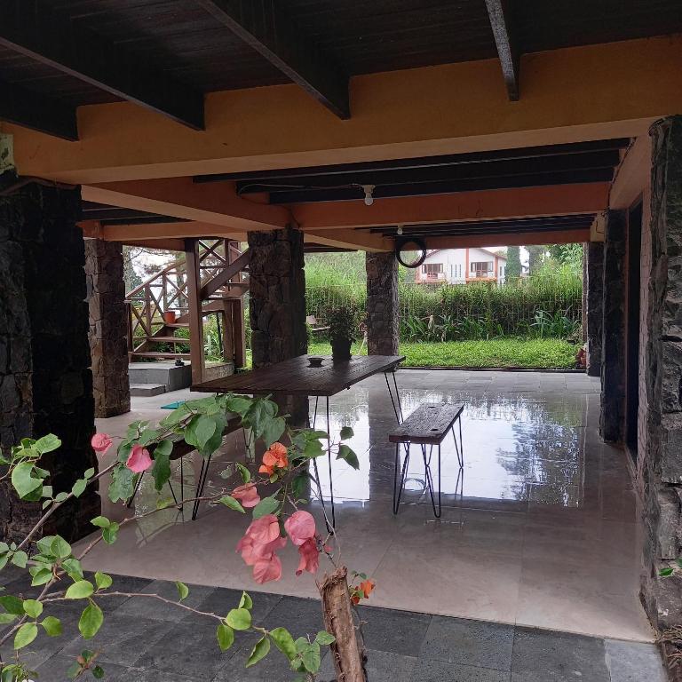 Villa Elisabeth at Villa Istana Bunga