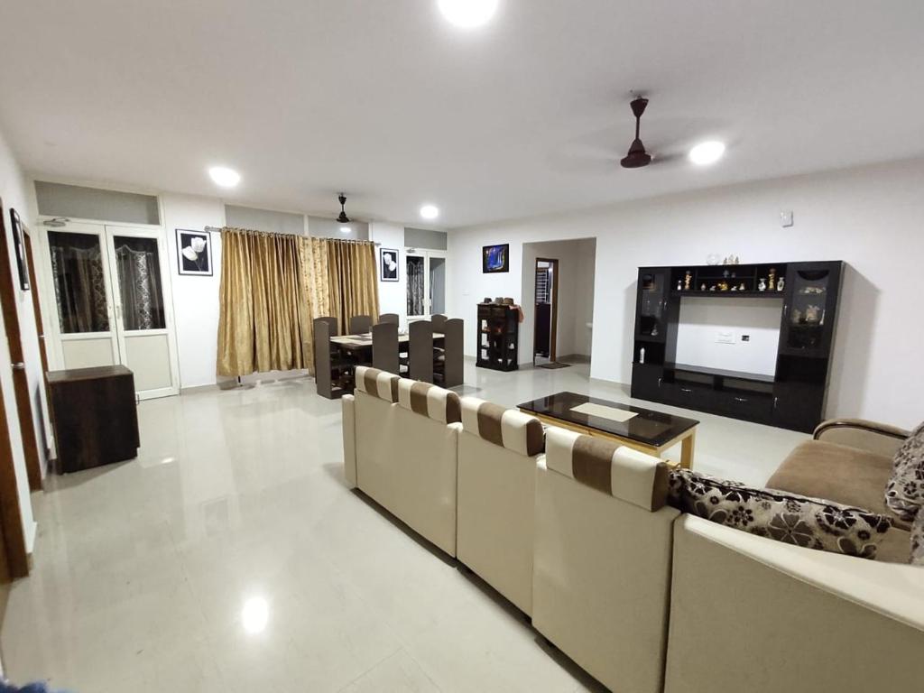 PARADISE HOME STAY — Hotel in Visakhapatnam