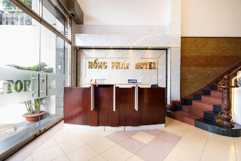 KHACH SAN HONG PHAT — Hotel in Ho Chi Minh City