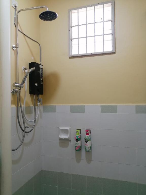 Cozy SEMI-D Home, Bandar Perdana photo