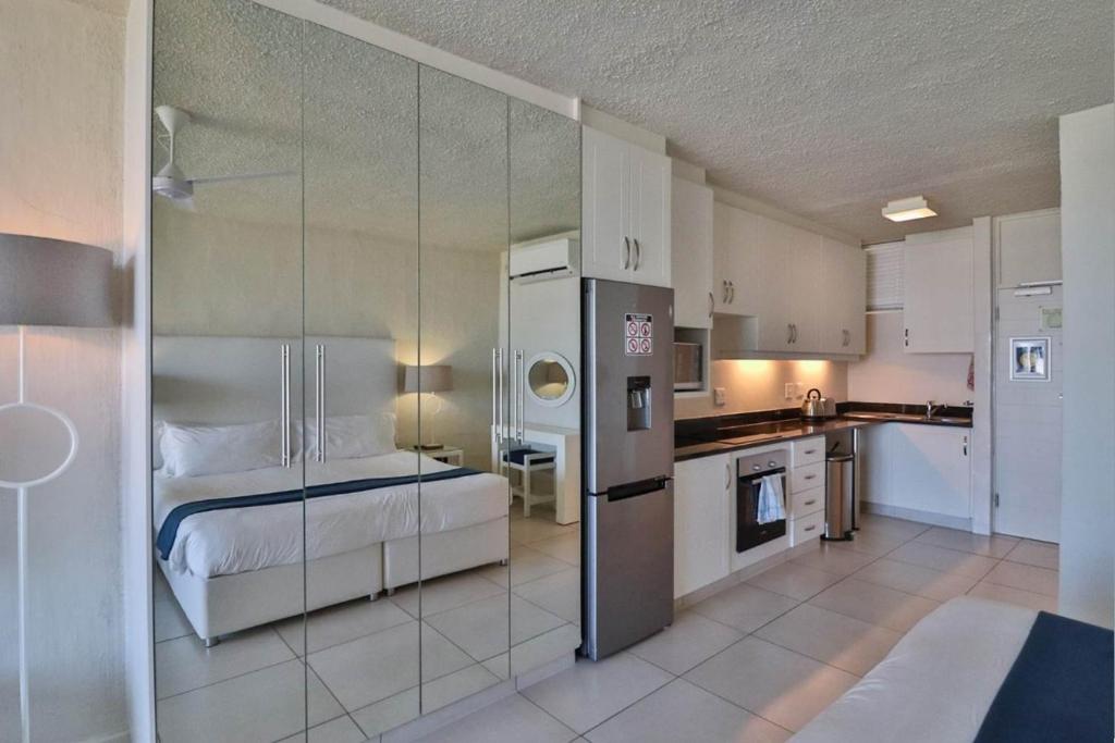 Breakers 414 by Top Destinations Rentals, Durban
