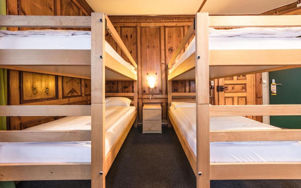 Hotel Montana by Mountain Hotels - 5