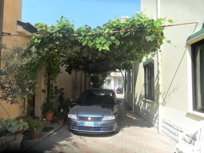Albergo Villa-Brandi --- PENSIONE COMPLETA --- - 4