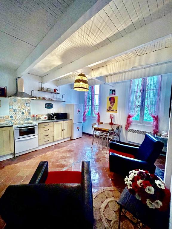 UN MOMENT SUSPENDU, Aix-en-Provence