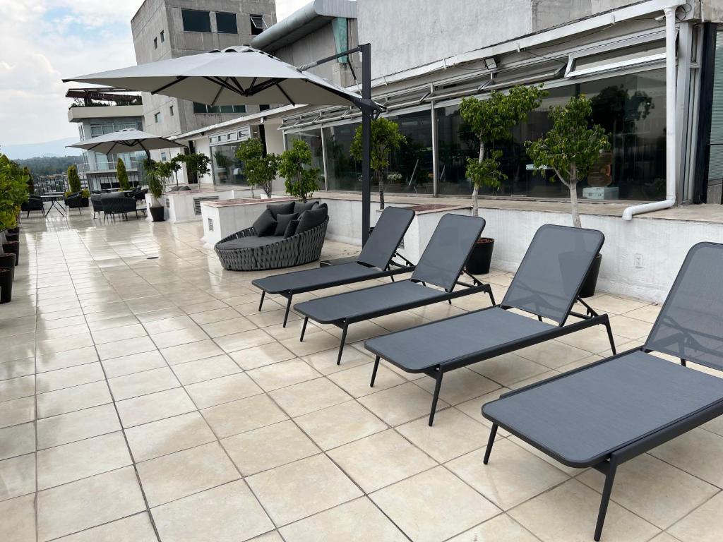 St Isidro Suites Corporate Housing SPA & Wellness Center photo