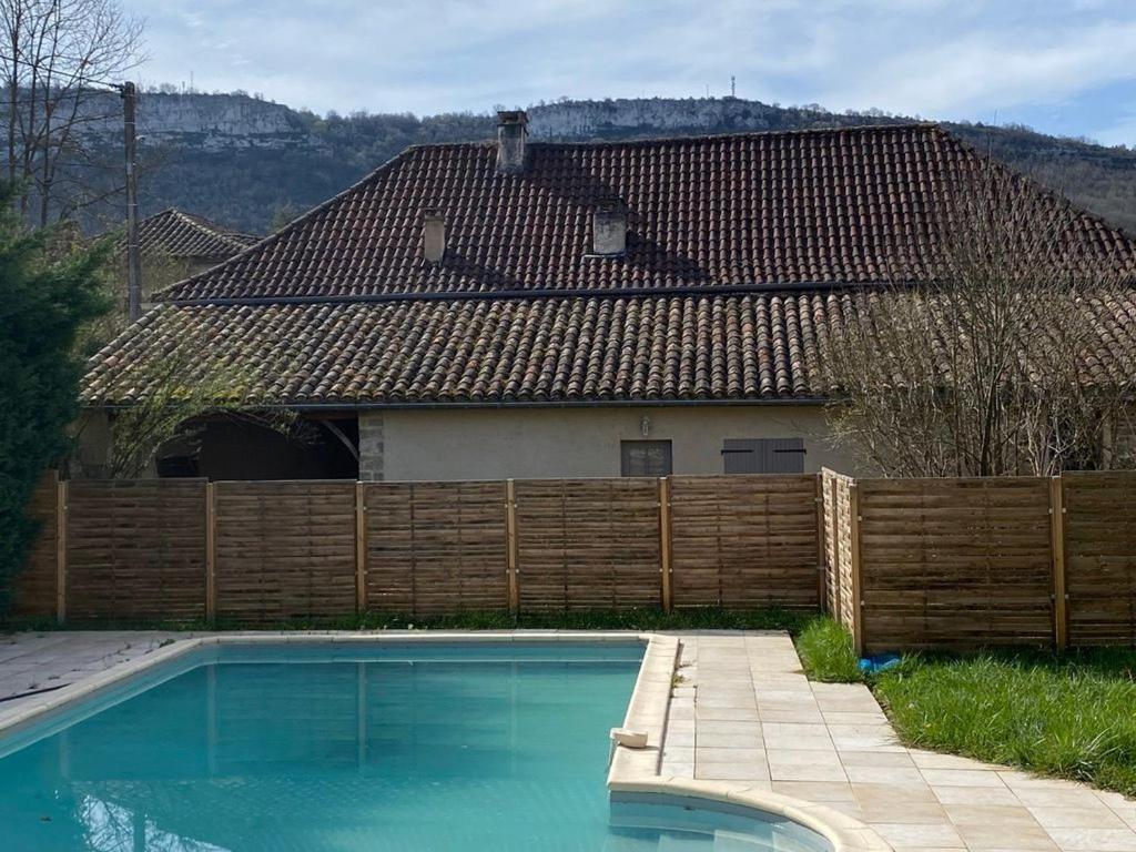 Gîte SaintAntoninNobleVal, 2 pièces FR160538 Rental in Saint
