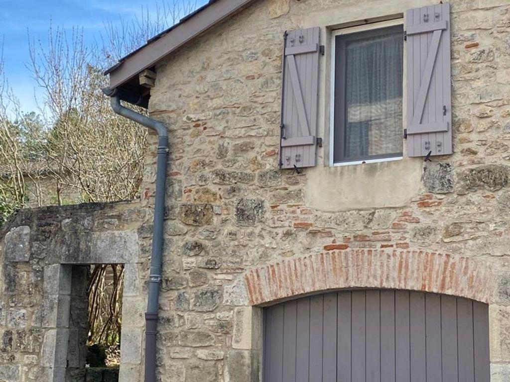 Gîte SaintAntoninNobleVal, 2 pièces FR160538 Rental in Saint