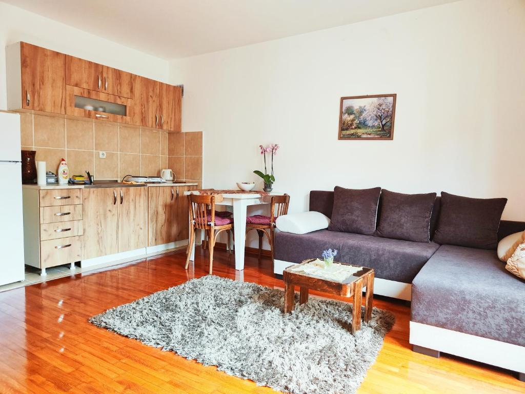 Apartman 5ra - 5
