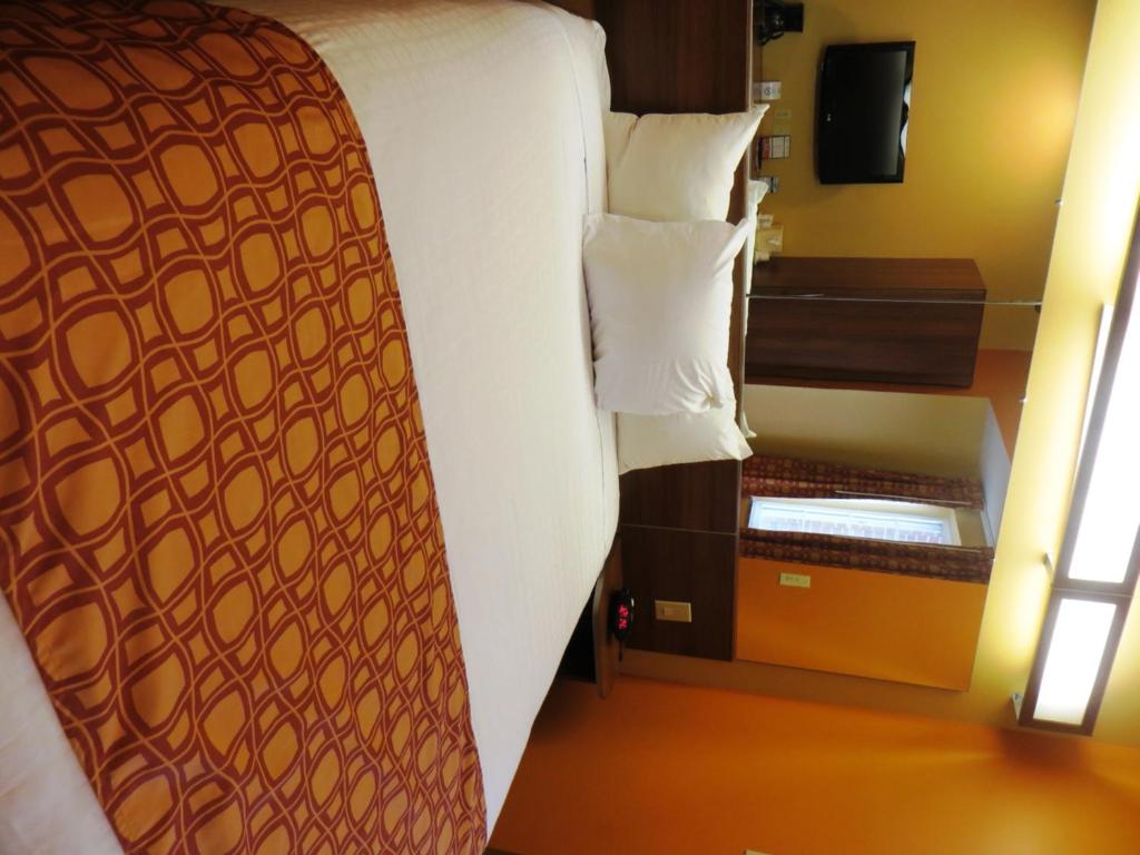 Microtel Inn & Suites by Wyndham South Bend/At Notre Dame photo