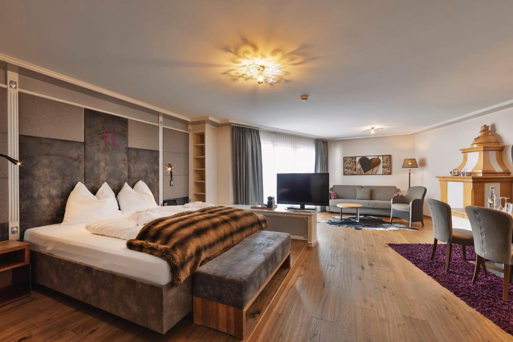 โรงแรมเฟลียนา อิชกึล (Hotel Fliana Ischgl)