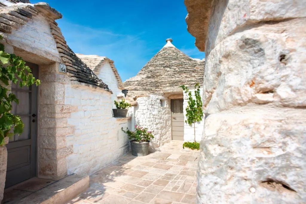 Trulli Holiday Albergo Diffuso, hotel in Alberobello