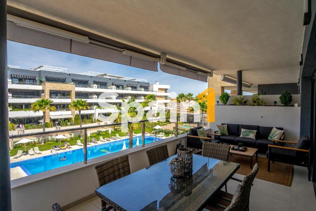 3 Bedrooms Apartment in flamenca Village with 3 Pools, sauna, gym and Jacuzzi - 2