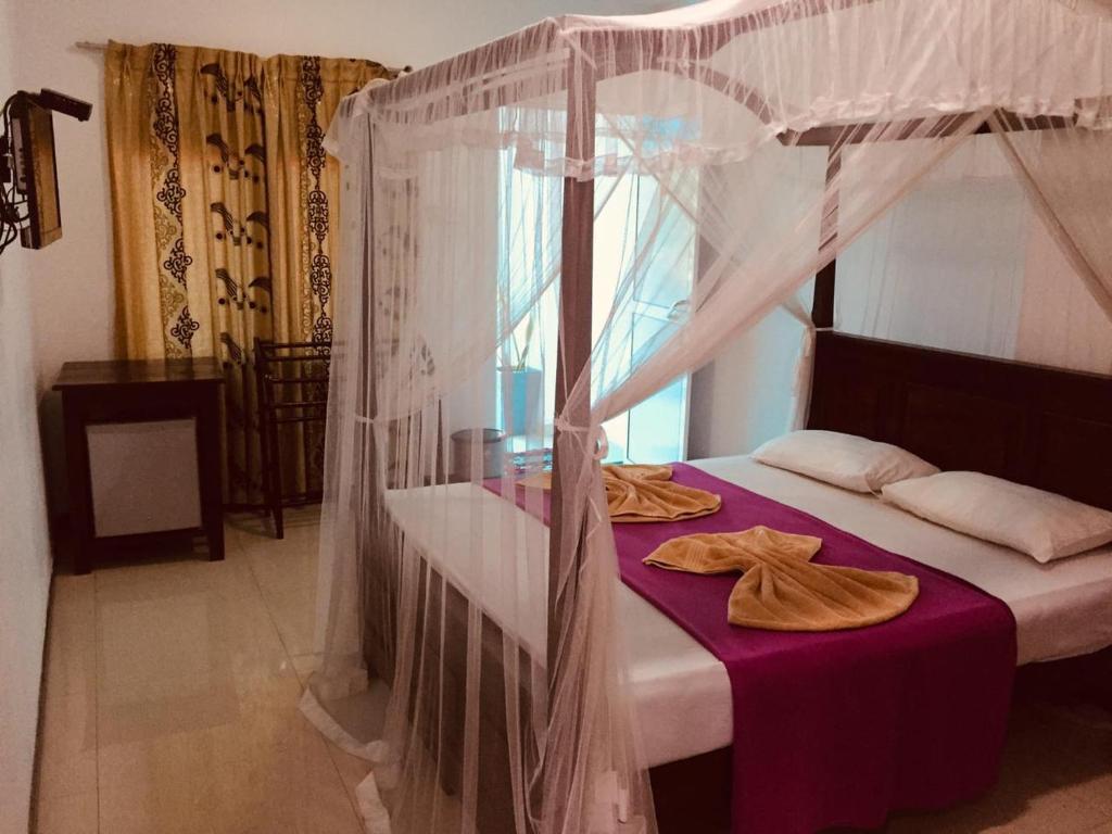 Crescent Resort, Galle