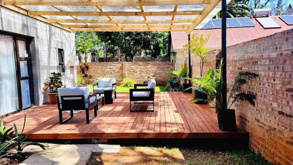 Mellow 2 bedroomed cottage - 2083, hotel in Bulawayo