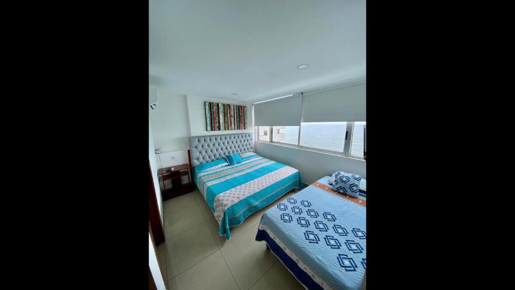 2 Bedroom Beachfront Apartment 2P1-Al2 With Pool And WIFI - 5