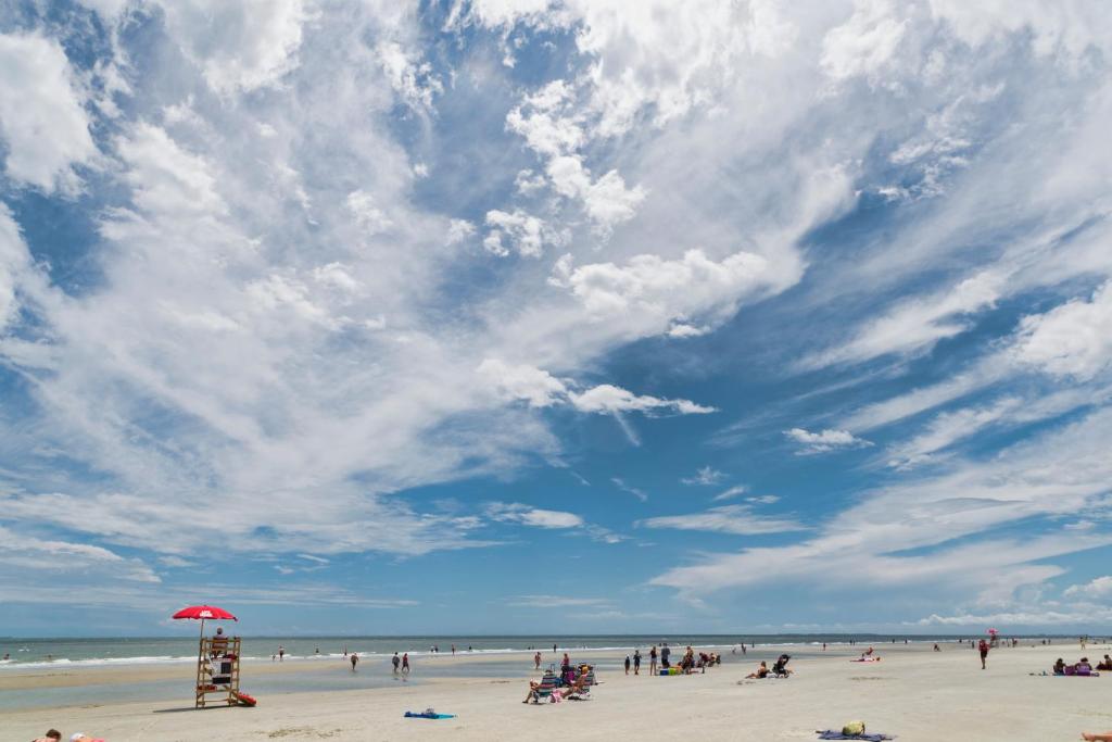 Forest Beach Villa 411, 2 Bedrooms, Sleeps 9, Tennis & Pool View photo