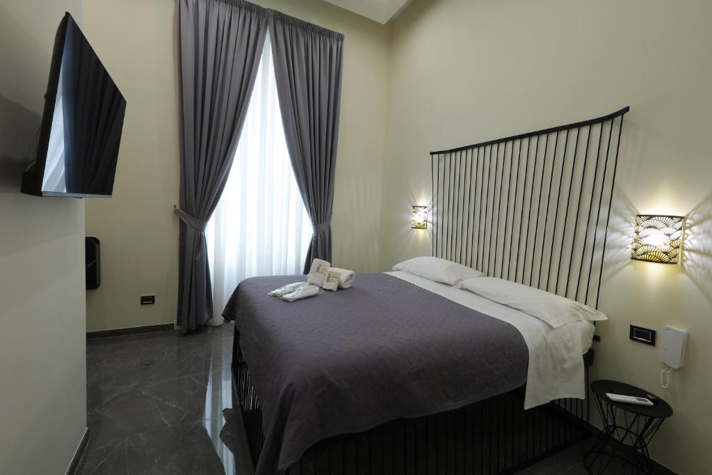 Il Salotto della Regina - 3