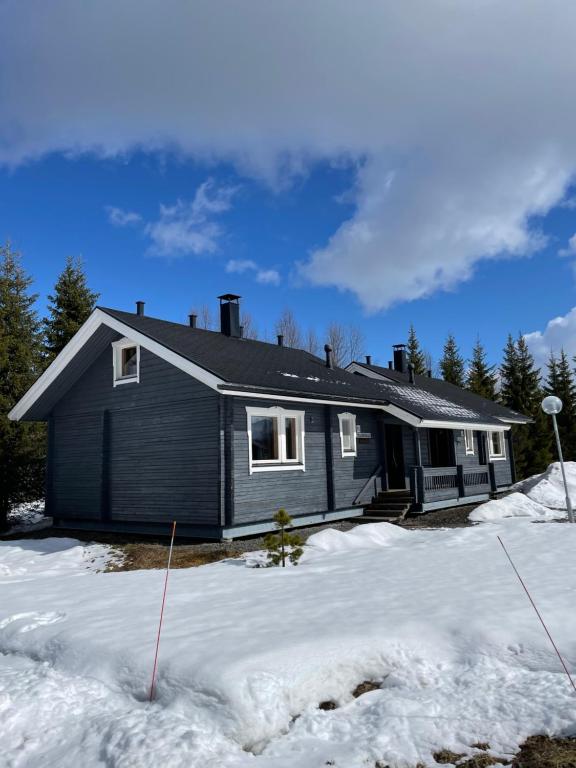 Yllästölli 2 D, Äkäslompolo, Kolari