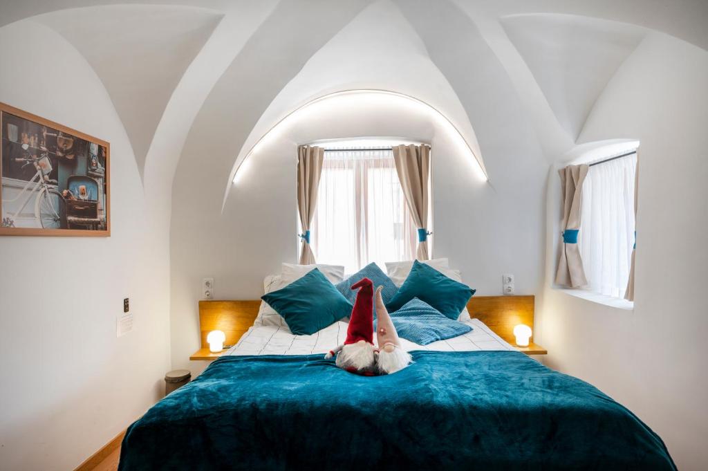 Modern Medival, Kőszeg