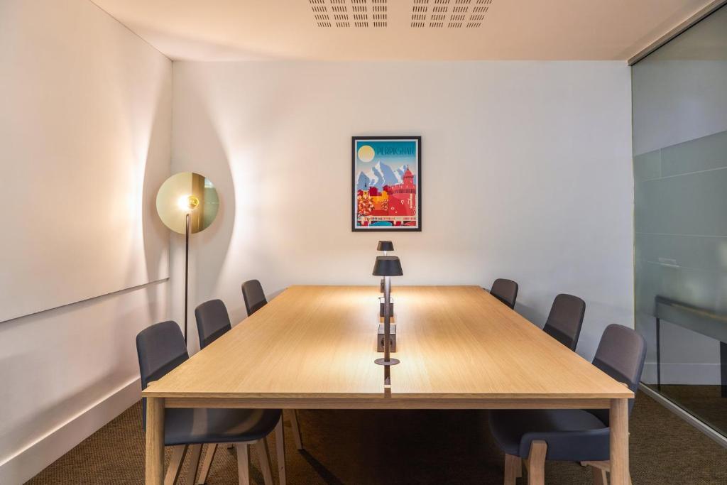 Holiday Inn Perpignan By IHG 会議室