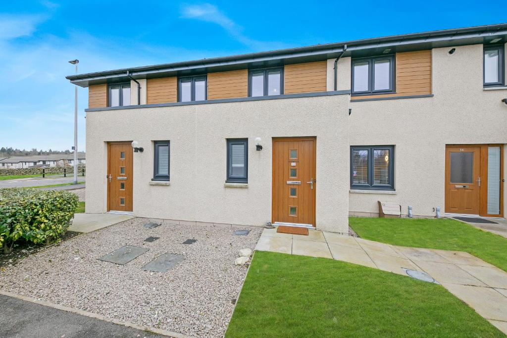 Maidencraig Court House ✪ Grampian Lettings Ltd
