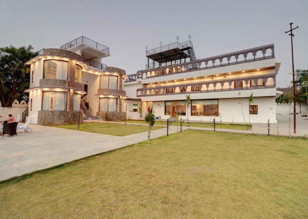Keshav Resort photo