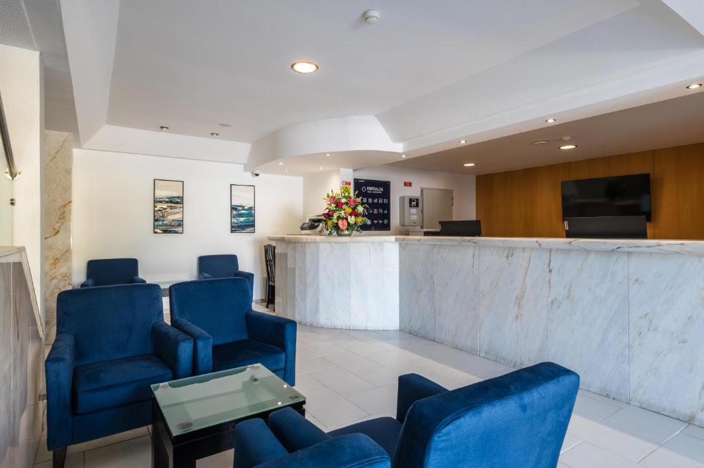 Emeralds Albufeira by DK Stays — Hotel building in Albufeira, Faro
