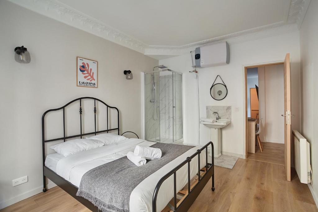 Apartment Parc des expositions by Studio prestige - 5