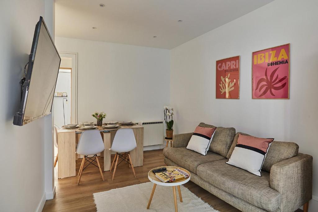 Apartment Parc des expositions by Studio prestige - 2