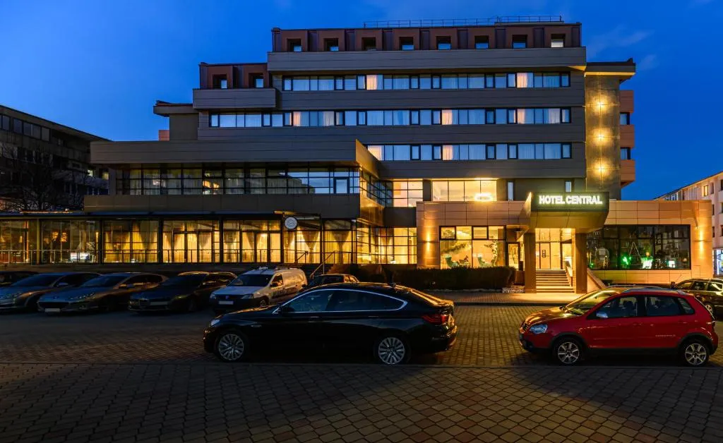 HOTEL CENTRAL Pascani, hotel in Paşcani