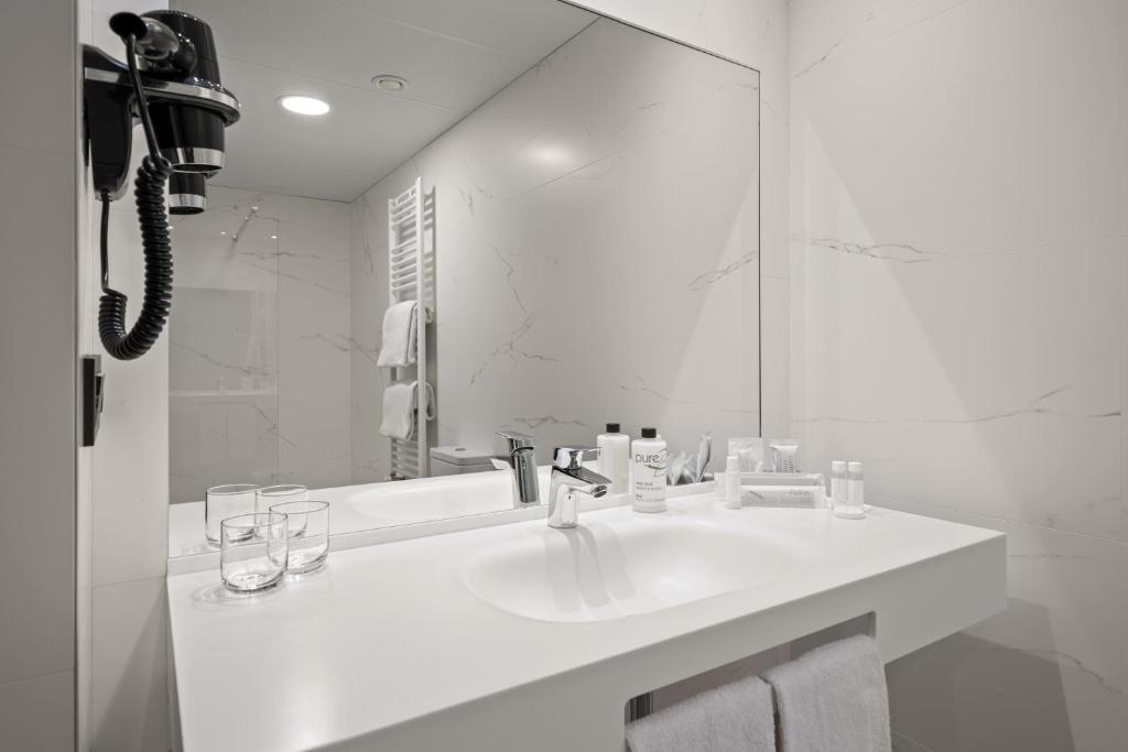 Hotel Zentral Ramiro I Oviedo - 2