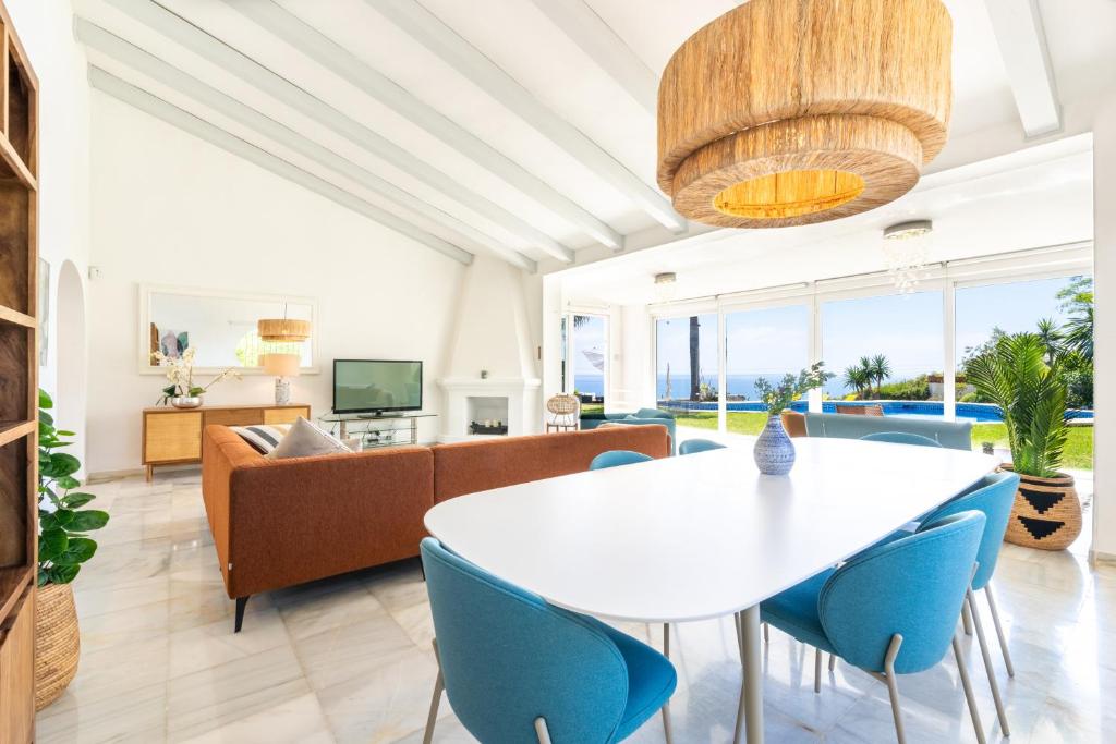 Villa Cabopino - Golfside Villa with Spectacular Ocean Views - 2