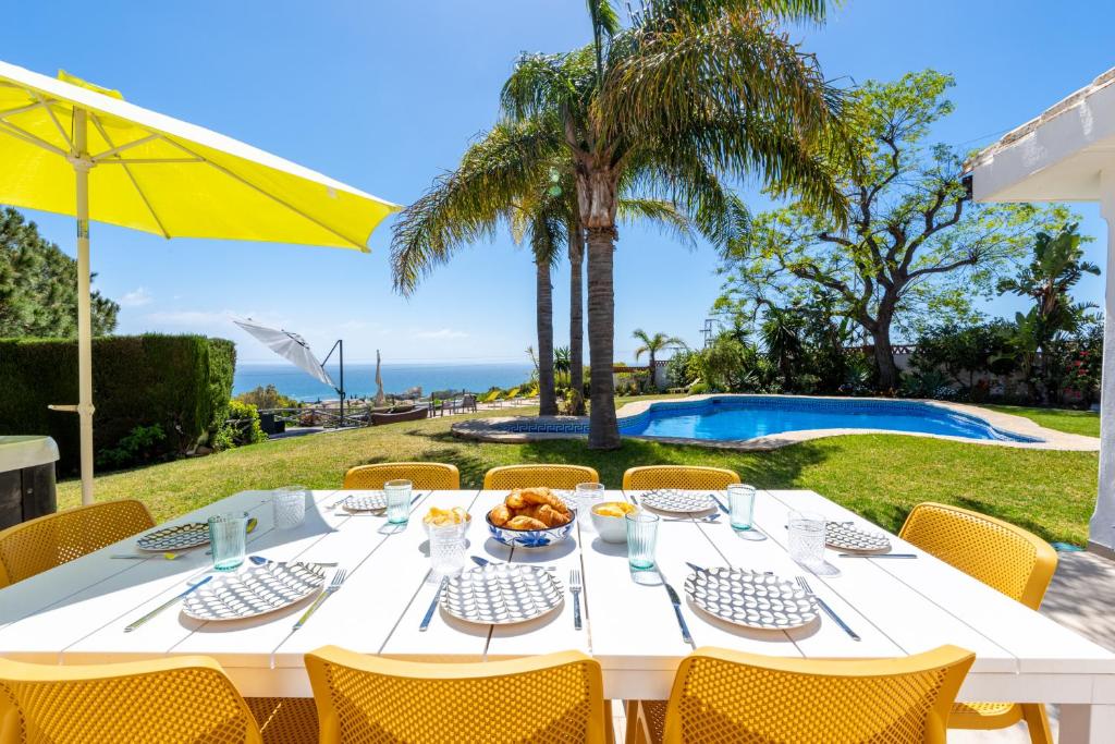 Villa Cabopino - Golfside Villa with Spectacular Ocean Views - 5