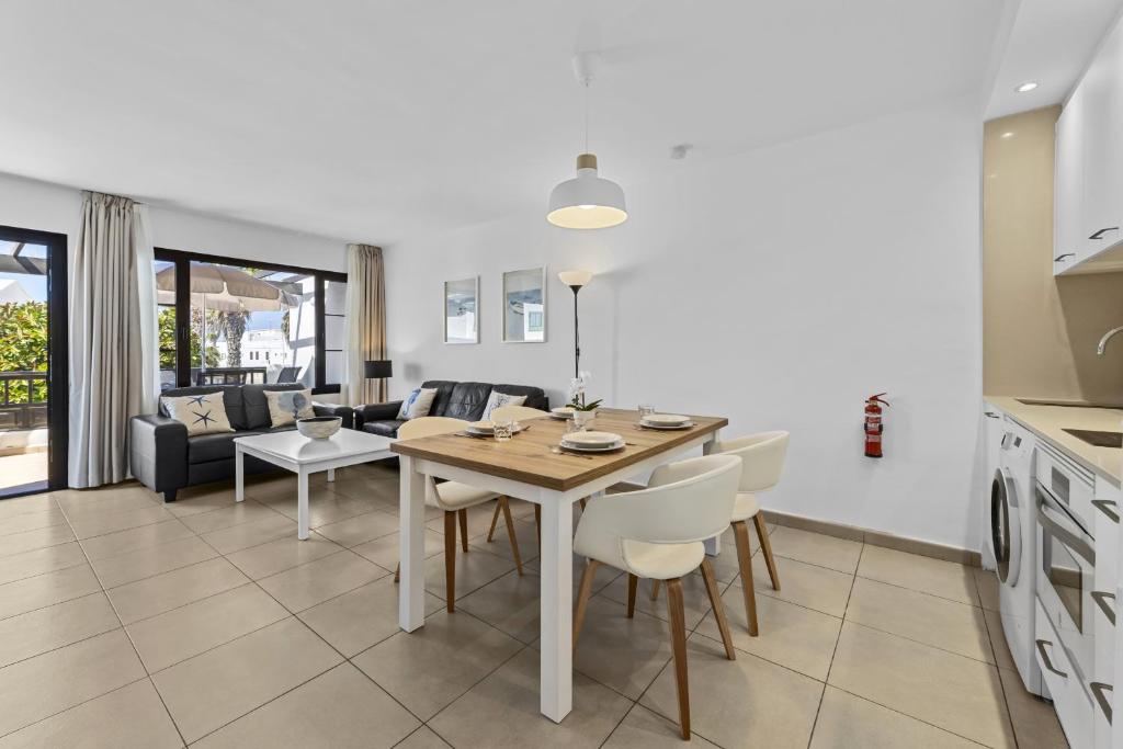 Casahost Bastian Boutique II Seaview - 1