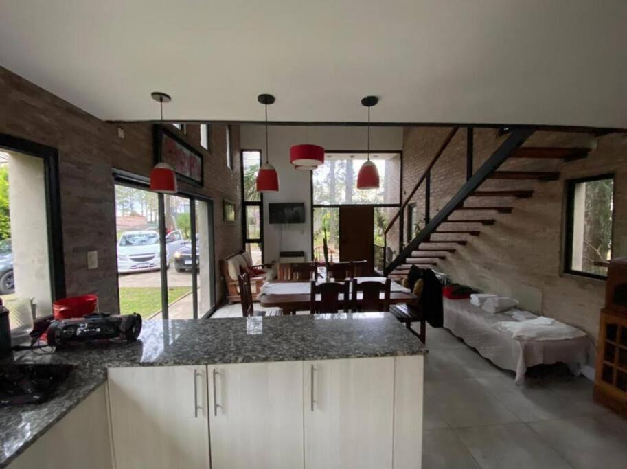 Casa en Country “El Pinar” - 3