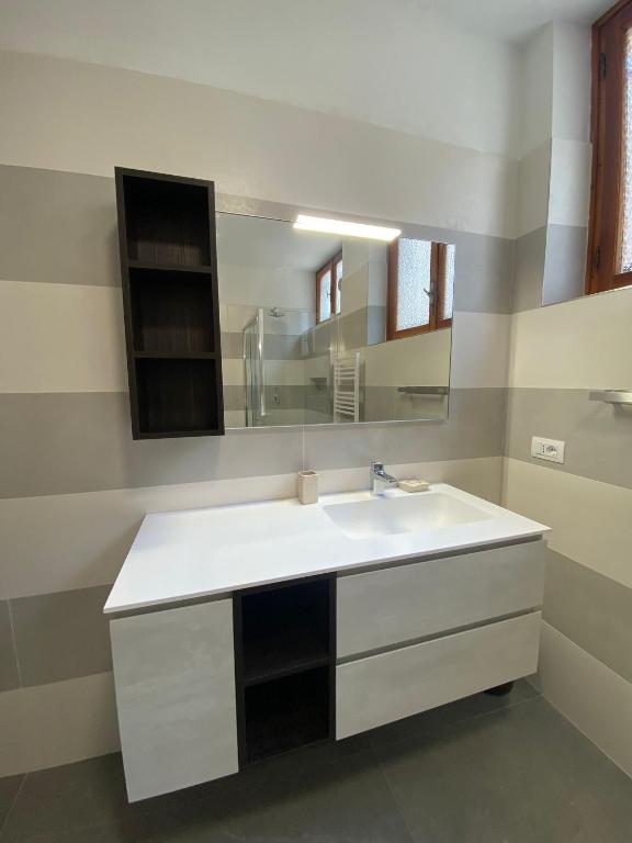 Casa Ahmati Borgo Vesio - 5