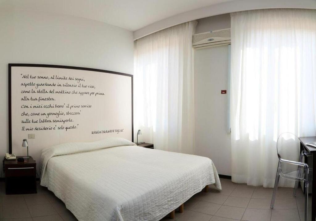 Hotel Solarium photo