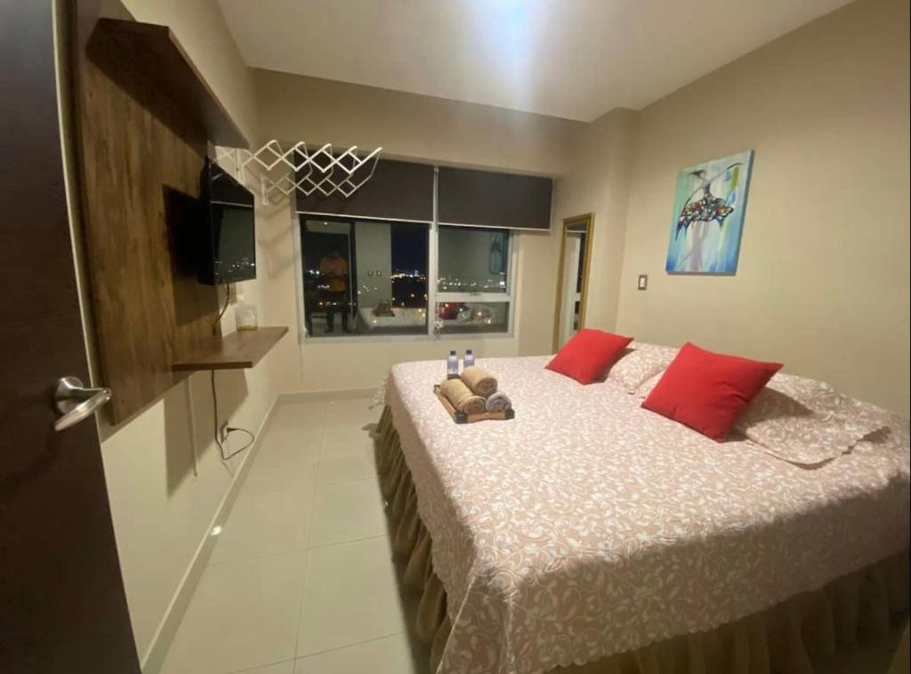 Suite con vista a la ciudad con Piscina-Gym-Parqueo gratuito-Seguridad 24/7 - 1