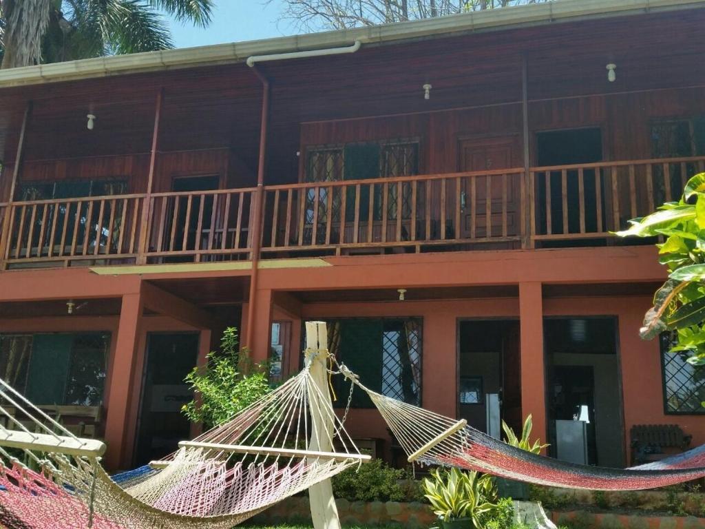Hotel Cabinas Mar Y Cielo 전경