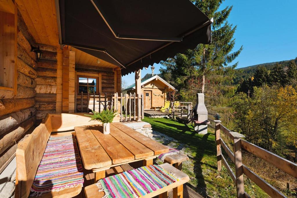 Chalet in St Martin with Sauna & Mountain Views - 5