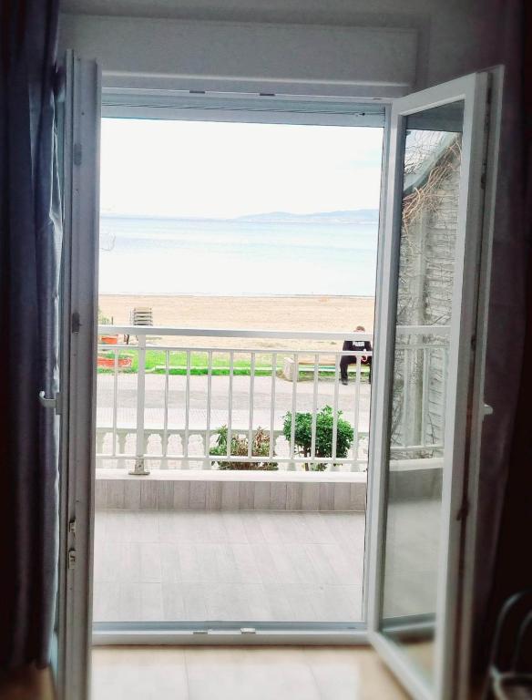 N-joy apartment - 3, Perea