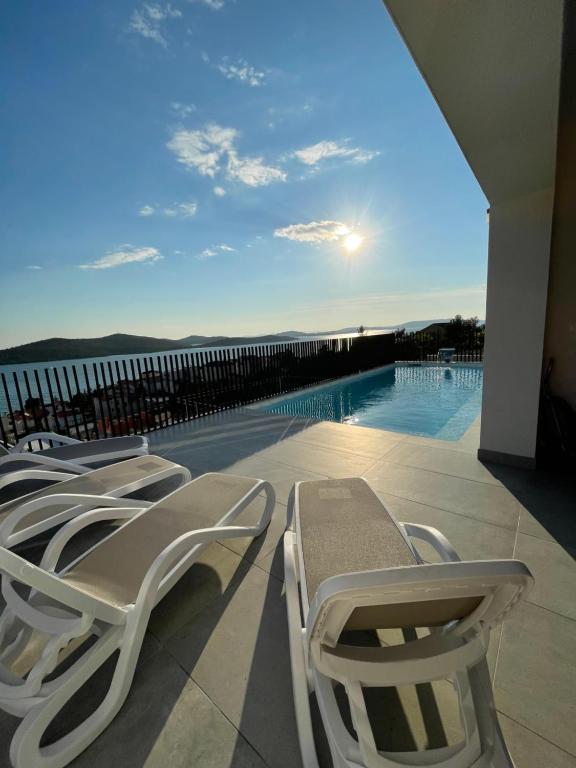 the Tinel, Žaborić