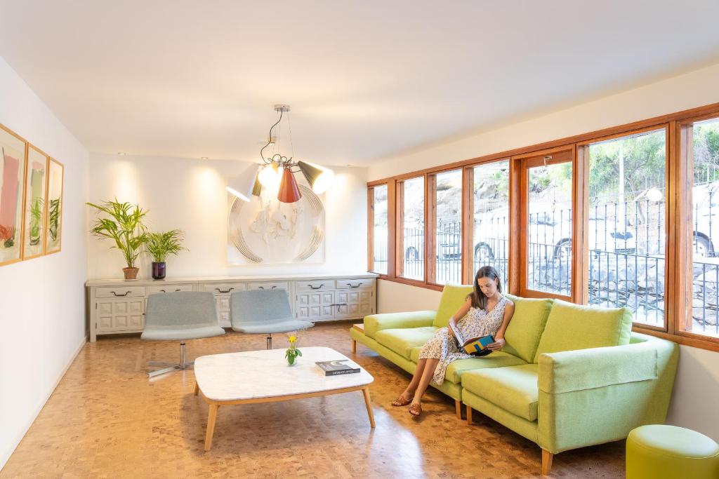 Apartamentos Buganvilla - Adults Only — Hotel rooms in San Agustin, Canary Islands