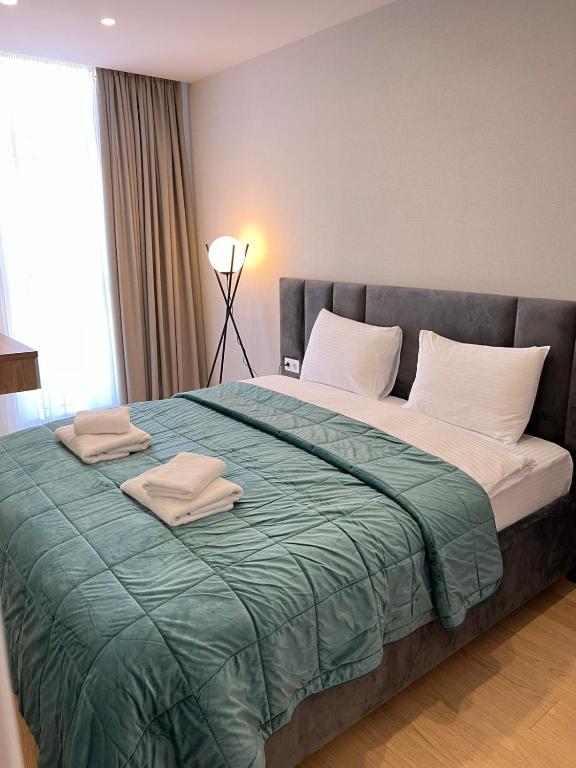 Aparthotel Holiday Lux Batumi — Hotel in Batumi
